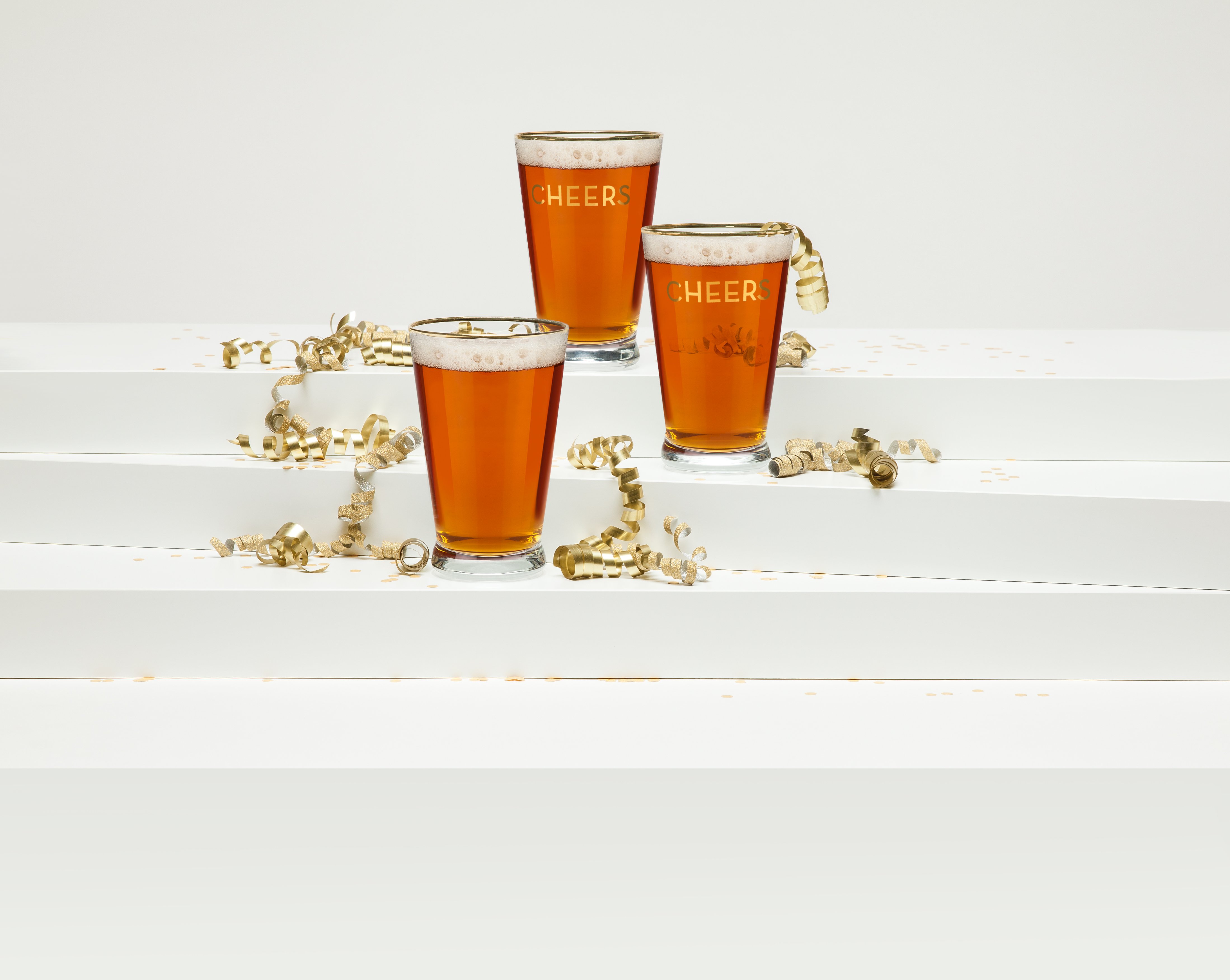 Rustic Farmhouse Gold Rimmed Cheers Pint Glass Set by Twine